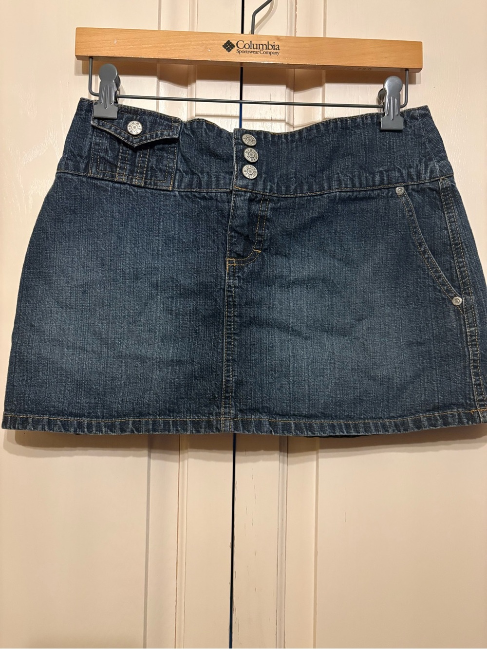 Vintage Y2K~ Dark Blue Denim Mini Skirt with Triple Button Waist 100% Cotton